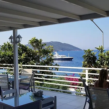 çakıl Couette-café 3*